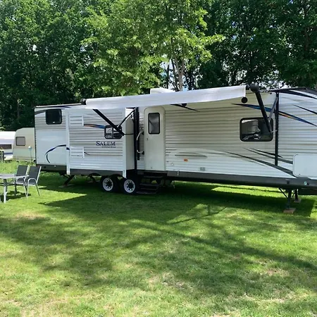 American Camping